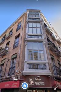 Bonito ático en el centro de Granada, a 30mt de Gran Vía, 70 mt2, 1 habitaciones