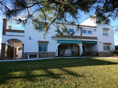 Casa en alquiler para vacaciones en Mijas, zona El Faro, 415 mt2, 5 habitaciones