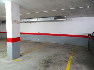 Alquilo Parking por larga temporada en el Centro de Torremolinos, 3 mt2