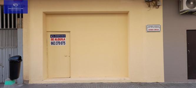 Local en bruto, 52 m2, zona Hospital Puerta del Mar, 60 mt2