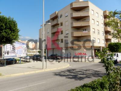 LOCAL EN ALQUILER EN EL EJIDO, ZONA PABELLON, JUNTO AL CORTE INGLES, 180 mt2