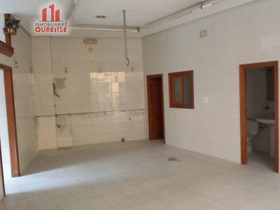 REF: 01604 LOCAL COMERCIAL CERCA DEL POSÍO, 70 mt2