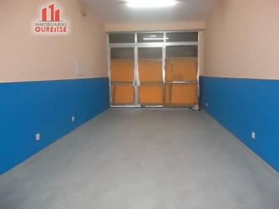 LOCAL COMERCIAL EN LA ZONA DEL COUTO, 72 mt2