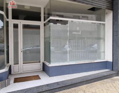 LOCAL COMERCIAL EN LA ZONA DEL COUTO, 65 mt2