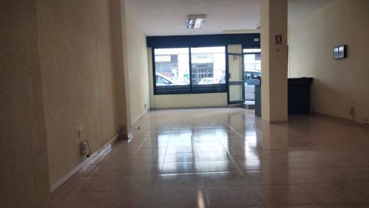 Alquiler local comercial C/ Juan Pablo II apto para oficina, 92 mt2