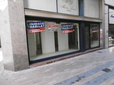 Local comercial en pleno centro de Tortosa de 90m2, 90 mt2
