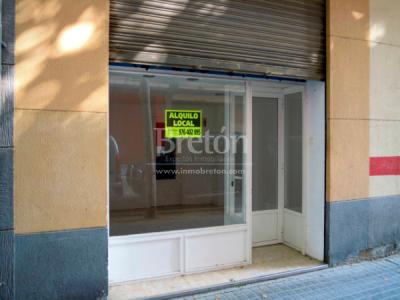 INTERESANTE LOCAL SECTOR PLAZA MOZART, 70 mt2