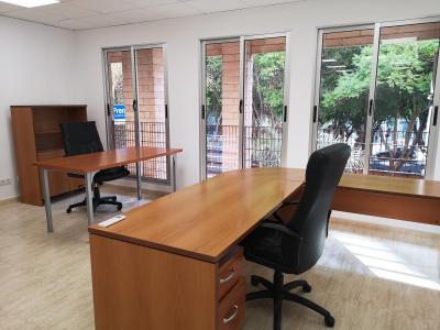 Entresuelo de oficinas en zona Chimeneas, Elche., 45 mt2