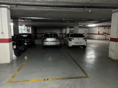 Se alquila plaza de parking en centro de Calpe, 12 mt2