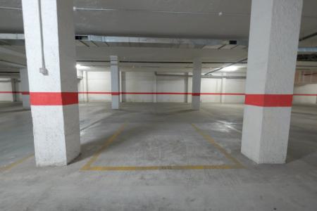 Se alquila plaza de parking en centro de Calpe, 12 mt2