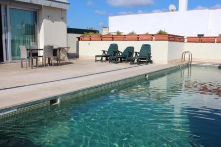 Espectacular vivienda junto Calle San Vicente con terraza comunitaria solárium y piscina!!!!, 93 mt2, 1 habitaciones