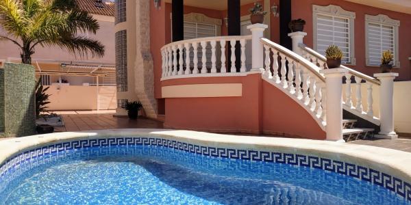 3 room townhouse  for sale in Sueca, Spain for 0  - listing #831662, 231 mt2