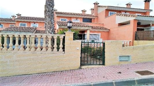 Magnífico Chalet adosado en Muchamiel, Alicante/Alacant, 174 mt2, 3 habitaciones