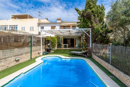 ¡¡Chalet Adosado en Son Ferriol con garaje, jardín y piscina privada!!, 212 mt2, 3 habitaciones
