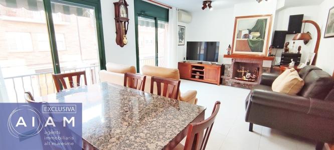 Casa Unifamiliar en venta en Pineda de Mar, 185 mt2, 3 habitaciones