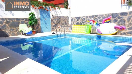 Precioso adosado con piscina privada en la Costa de Almería., 120 mt2, 3 habitaciones
