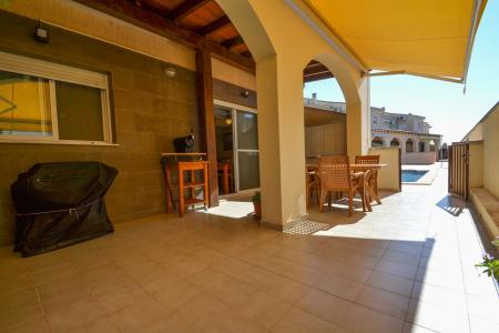 Casa adosada con piscina comunitaria en Sant Jaume d’Enveja, 93 mt2, 2 habitaciones