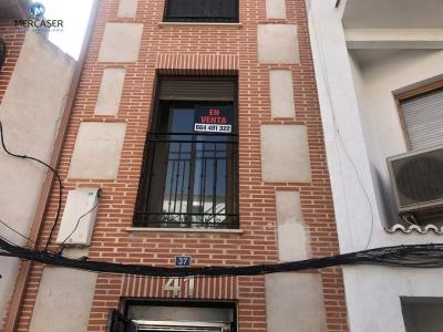 Casa en venta en C/La Cruz  41,  Tielmes. Madrid, 145 mt2, 4 habitaciones