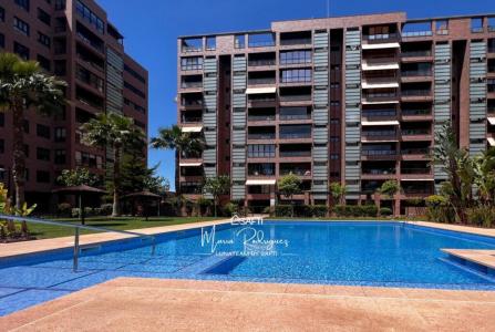 EXCLUSIVO piso en residencial de lujo en playa San Juan, 133 mt2, 4 habitaciones