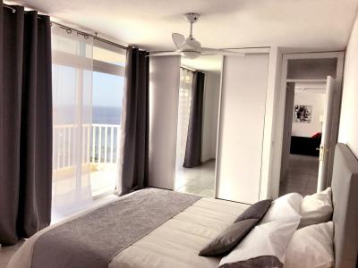 Apartamento con vistas al océano en Playa De Las Americas, 70 mt2, 1 habitaciones