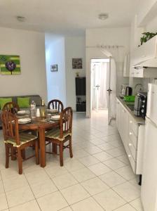 Se vende bonito apartamento en Los Cristianos a 500 metros del mar., 60 mt2, 1 habitaciones