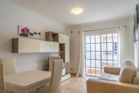 Borza Real Estate vende bonito piso reformado en Guargacho cerca de todos los servicios., 50 mt2, 1 habitaciones