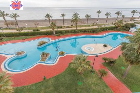 AGI000115 Castell Playa primera Linea de playa, piscina gigante., 91 mt2, 2 habitaciones