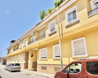 Apartamento con una terraza en el techo en Catral, 60 mt2, 2 habitaciones