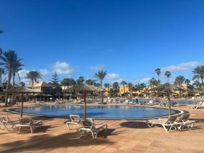 Piso en venta cerca del mar en Corralejo, Fuerteventura. ¡Descubre tu oasis isleño hoy mismo!, 49 mt2, 1 habitaciones