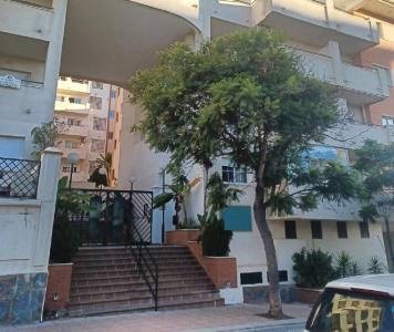 Apartamento de un dormitorio junto al Puerto Deportivo de Estepona., 61 mt2, 1 habitaciones