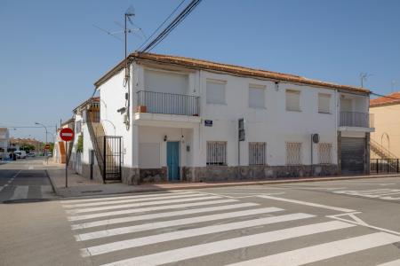 APARTAMENTO CON GRAN LUMINOSIDAD, TODO EXTERIOR, BUEN ESTADO, 64 mt2, 3 habitaciones