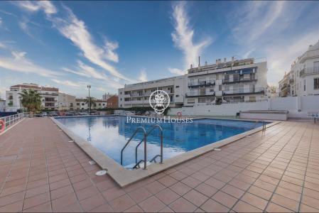 Piso con piscina en Sitges centro, 82 mt2, 1 habitaciones