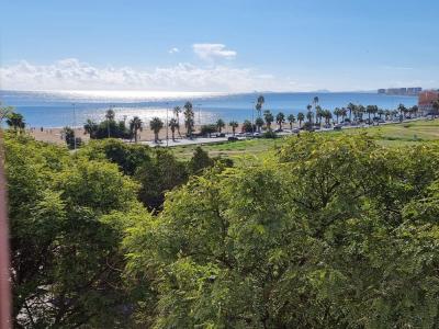 GRANDÍSIMO APARTAMENTO AL LADO DE LA PLAYA, 134 mt2, 4 habitaciones