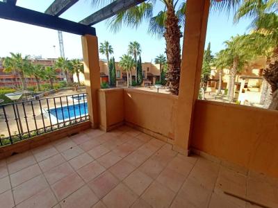 Precioso apartamento mirando a la piscina situado en Villamartin, 112 mt2, 2 habitaciones