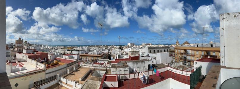Ático de 1 dormitorio en pleno centro de Cádiz con vistas impresionantes, 46 mt2, 1 habitaciones