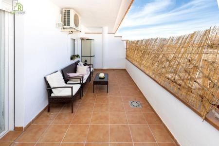 Ático en Churriana de la Vega,20 m2 de terraza,  una habitación,  un baño., 66 mt2, 1 habitaciones