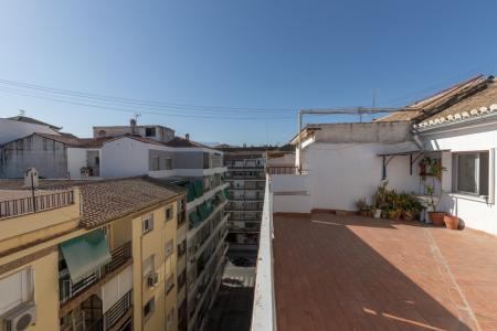Atico con terraza y vistas, 100 mt2, 3 habitaciones