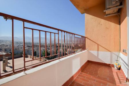 Ático con terraza en la mejor zona del Zaidín, con vistas inmejorables., 90 mt2, 3 habitaciones