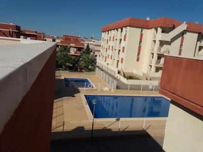 Apartamento con jardín, terraza, 3 plazas de garaje y solárium con vista al mar, Lomas de Cabo Roig, 109 mt2, 2 habitaciones