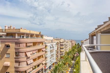 Atico con gran terraza en Avd Habaneras, 86 mt2, 2 habitaciones