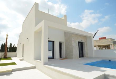 Precioso bungalow con piscina privada en Daya Nueva, 140 mt2, 2 habitaciones