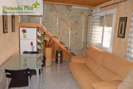 En Venta Bungalow con muebles en Zona La Marina de Elche, 103 mt2, 2 habitaciones