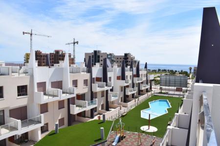 Pisos nuevos con terraza y solarium con vistas al mar. A 200 metros de la playa de Mil Palmeras, 126 mt2, 2 habitaciones