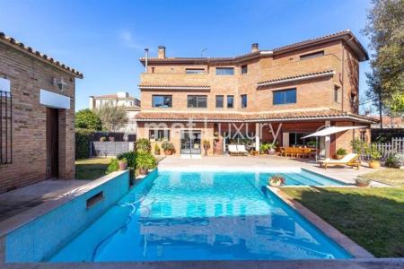 7 Bedroom Detached House For Sale: Barcelona, Sant Cugat Del Valles, Ps Peonia, 7 habitaciones
