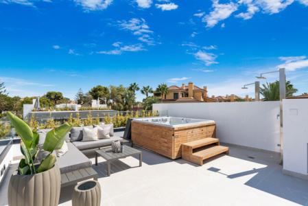 5 Bedrooms - Villa - Malaga - For Sale, 297 mt2, 5 habitaciones