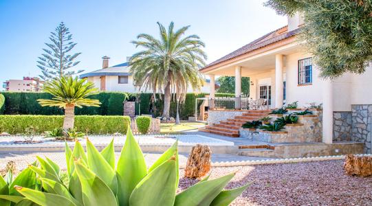 4 room house  for sale in el Baix Segura La Vega Baja del Segura, Spain for 0  - listing #90549, 288 mt2, 6 habitaciones