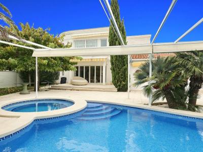 7 room house  for sale in Costa Brava, Spain for 0  - listing #129866, 319 mt2, 7 habitaciones