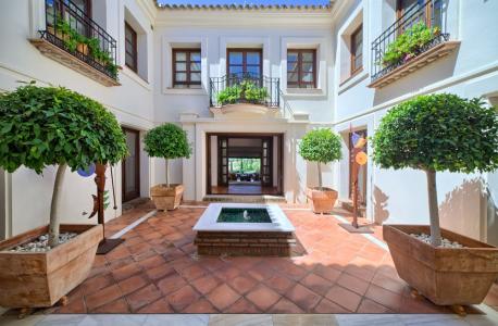 7 room house  for sale in Costa-del-Sol, Spain for 0  - listing #488668, 1178 mt2, 7 habitaciones