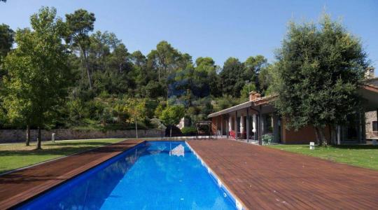 9 room house  for sale in Costa Brava, Spain for 0  - listing #521858, 830 mt2, 9 habitaciones