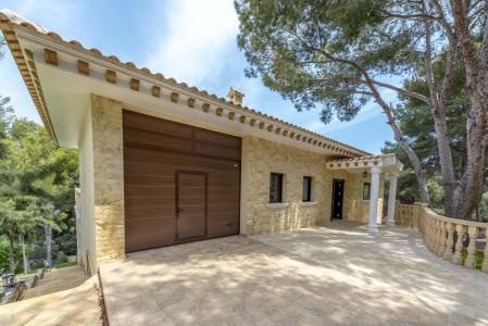 4 room house  for sale in el Baix Segura La Vega Baja del Segura, Spain for 0  - listing #943062, 340 mt2, 8 habitaciones